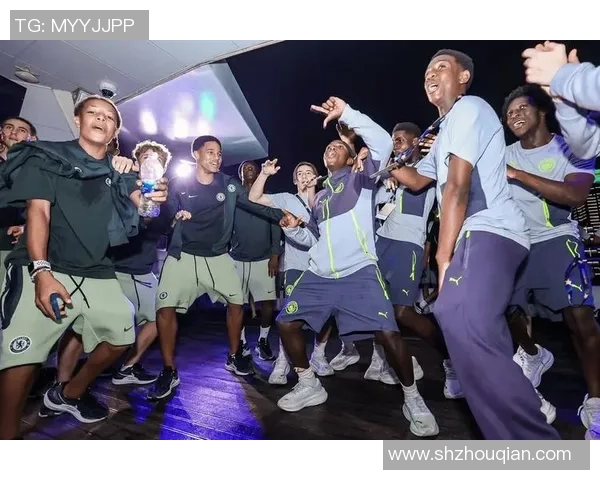 穿越时空的足球传奇24号球星的辉煌与梦想之旅 穿越时空的足球传奇24号球星的辉煌与梦想之旅